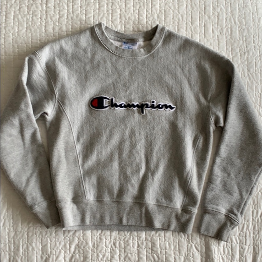 Champion Sweatshirt - Womens XS / gray